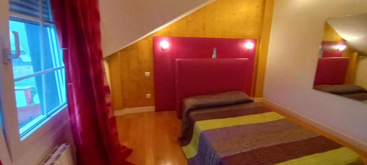 Chalet Con Piscina, Sauna Y Jacuzzi Cerca Del Mar A Media Hora De Bilbao Y Santander El Puente  Екстер'єр фото